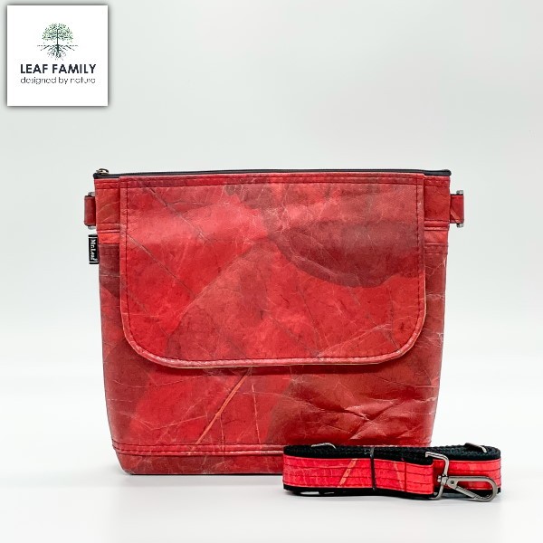 Vegane und nachhaltige Handtasche - mit Stoffträger aus Teakblättern